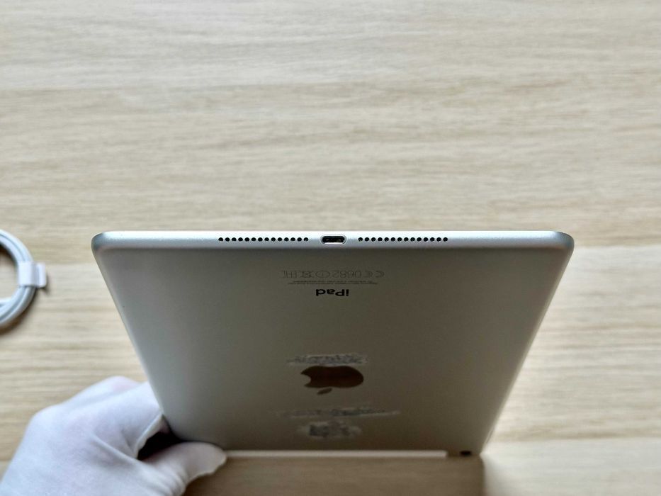 iPad Air 2 LTE (Cellular) Srebrny – 84% Baterii, 30 dni gwarancji
