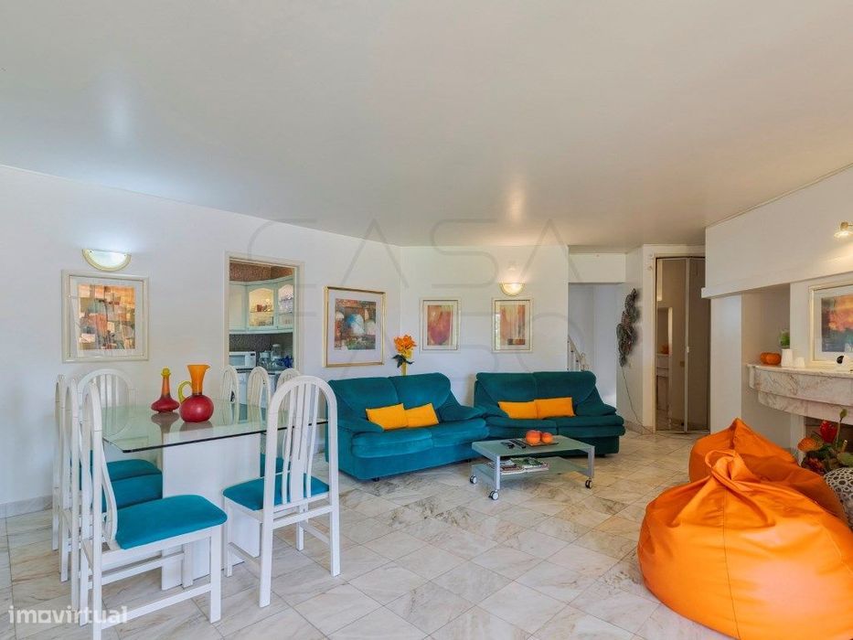 Apartamento T2+1 com Terraço Coberto e Vista para Lago e Piscina | ...