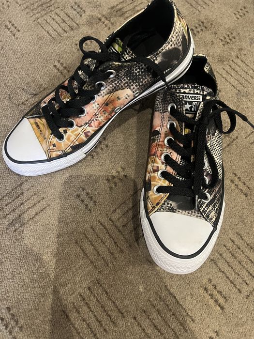 Продам кеды Converse