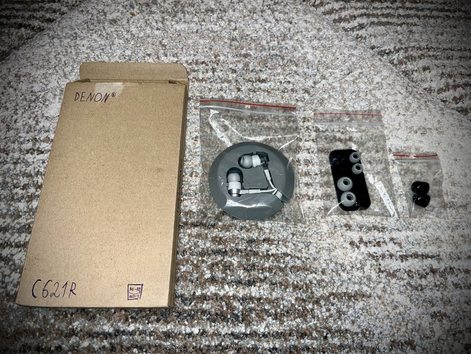 Audiofilskie słuchawki dokanałowe: Denon AH-C 621R