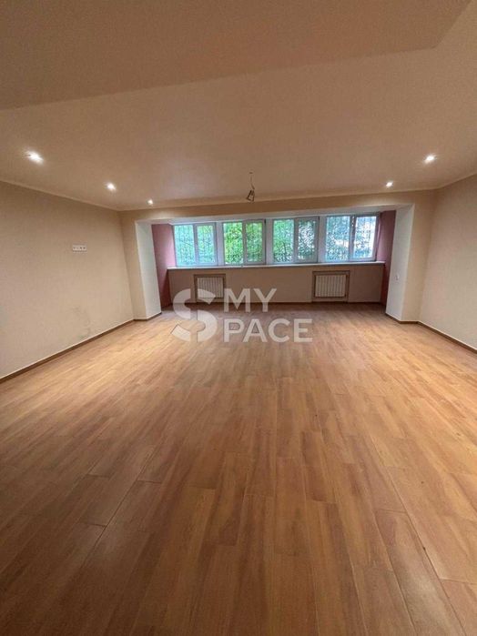 Продаж приміщення на вул. Янгеля, 4 100м Шулявська КПІ