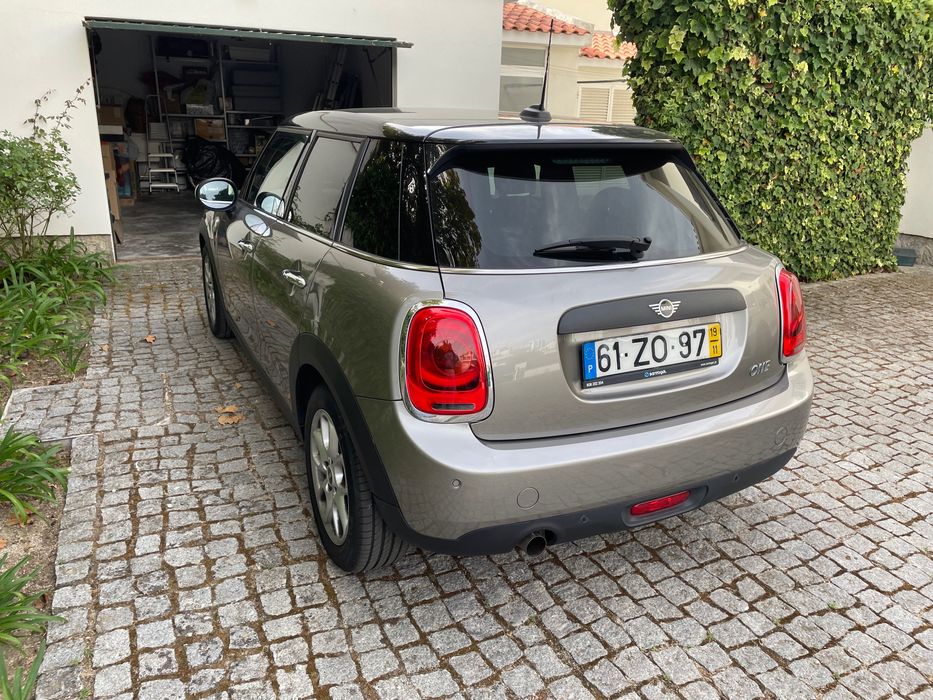 Mini One Automatic64539421684995121