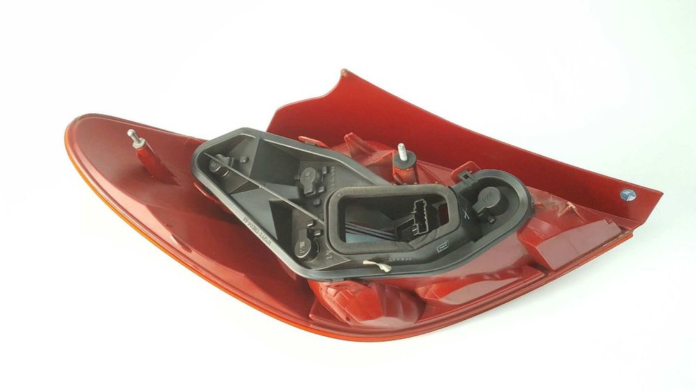 FAROLIM TRASEIRO DIREITO PEUGEOT 207 X-LINE