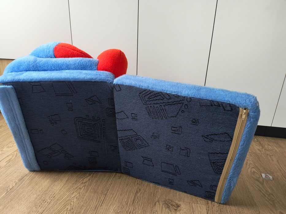 Fotel leżanka dla dziecka spiderman.