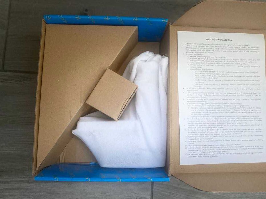 Bateria umywalkowa jednouchwytowa, chromowana REA