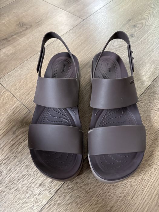 Sandaly Crocs r. 37,5