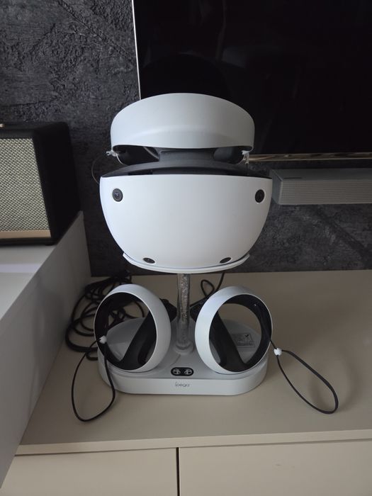 Playstation VR2 ze stojakiem idealne,  polecam!