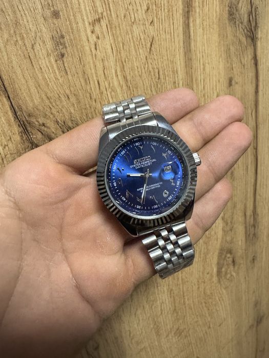 Zegarek seiko arabic dial blue.