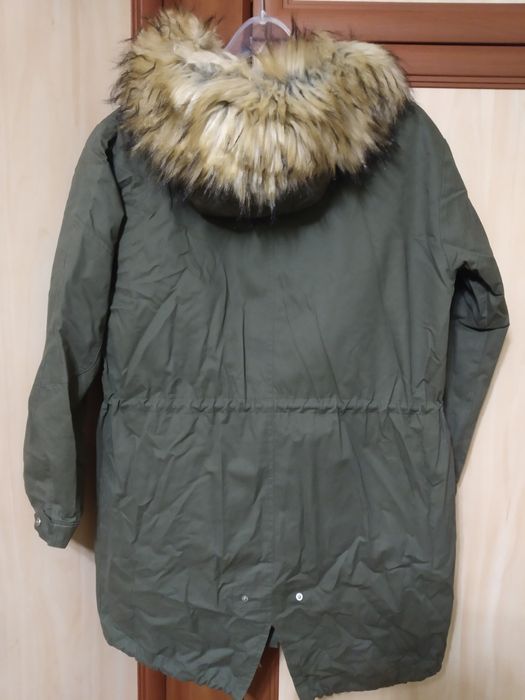 Жіночі  куртки .