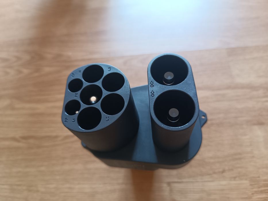 Адаптер перехідник ccs2 tesla nacs Тесла переходник