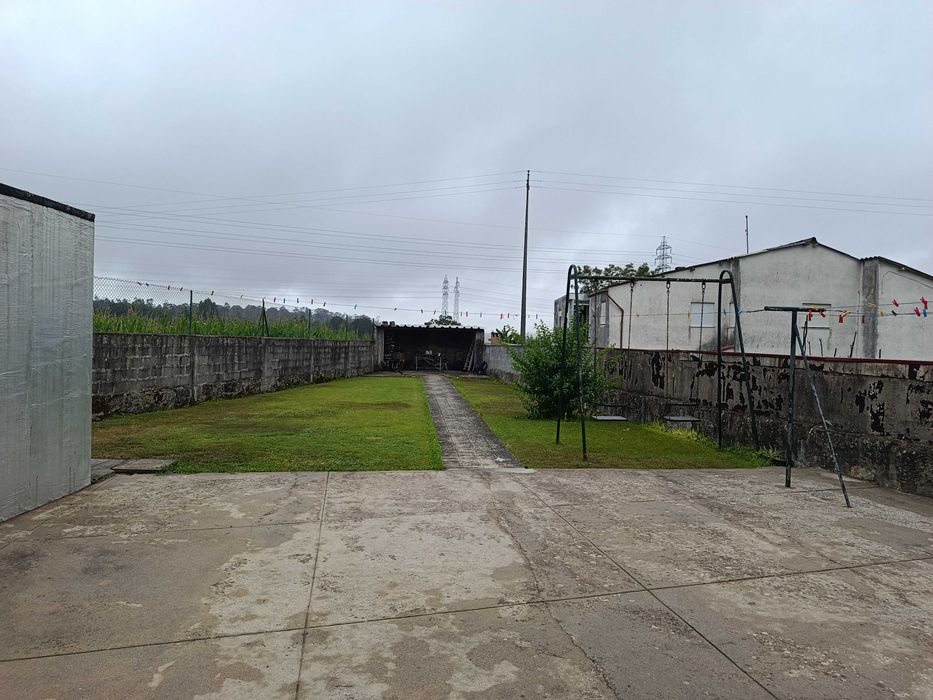 Moradia T3 com Jardim, Garagem e Excelentes Áreas | Gemunde, Maia