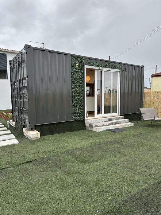 Vendo T0 em Contentores Marítimos.