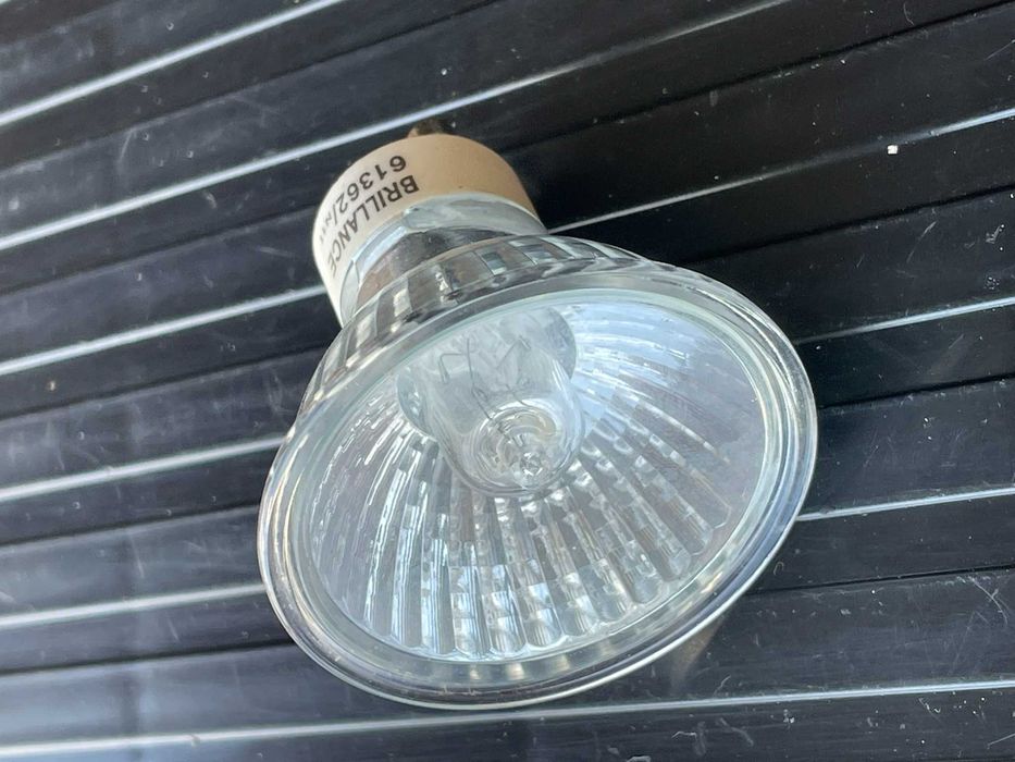 Lâmpadas halogénio G10 35W
