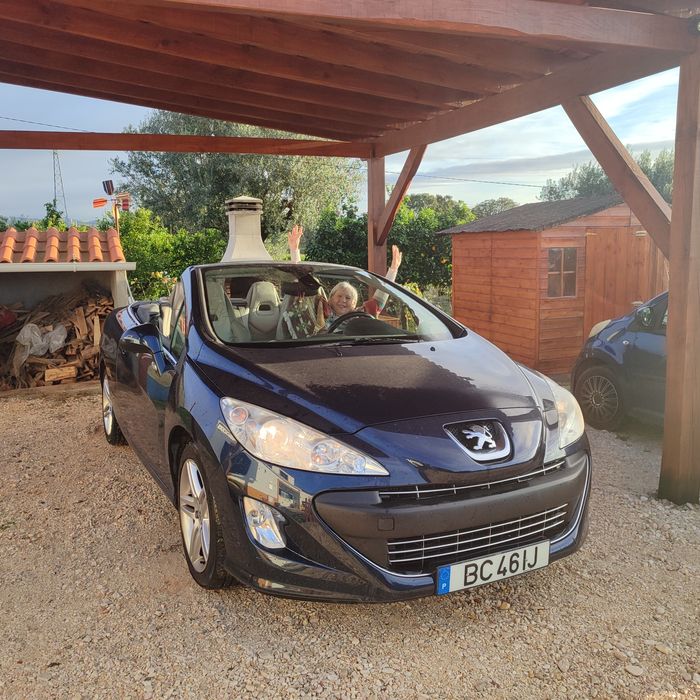 Peugeot 308 cc 150 cv. Para apreciadores de bom gosto.