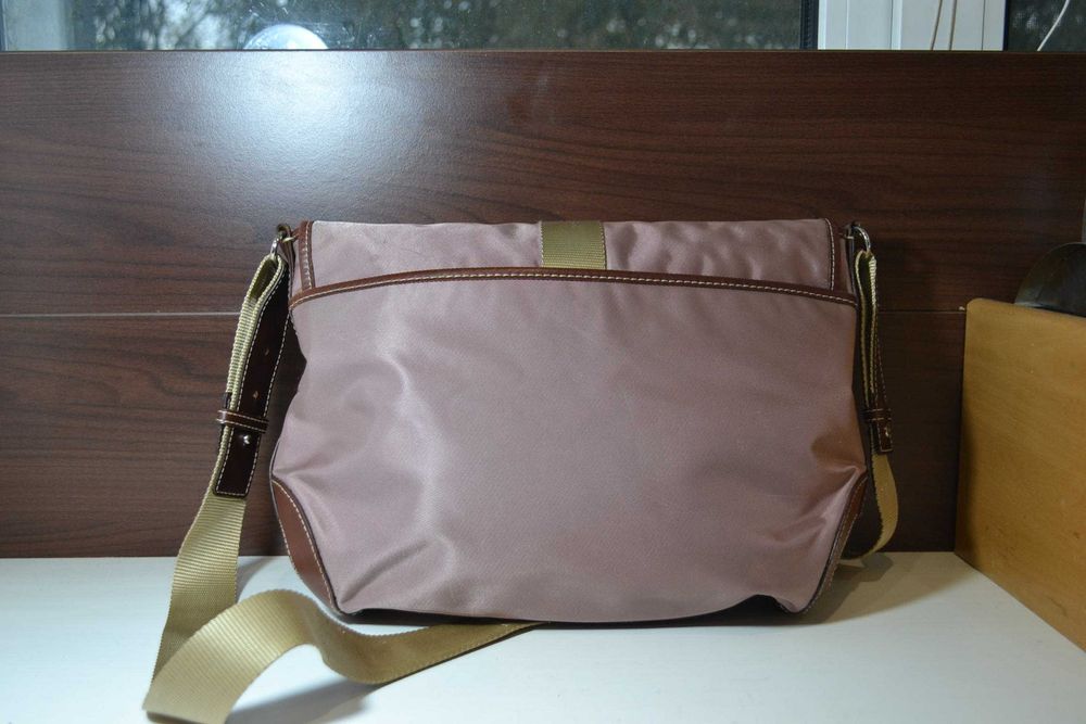 lancel paris сумка жіноча оригінал почтальонка кросбоді