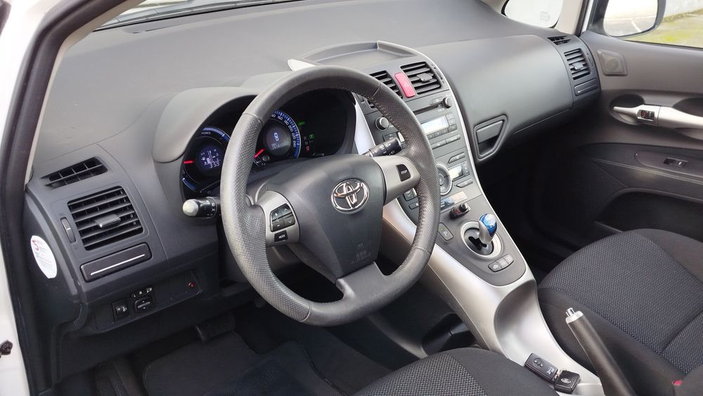 Toyota Auris_Cx Automática