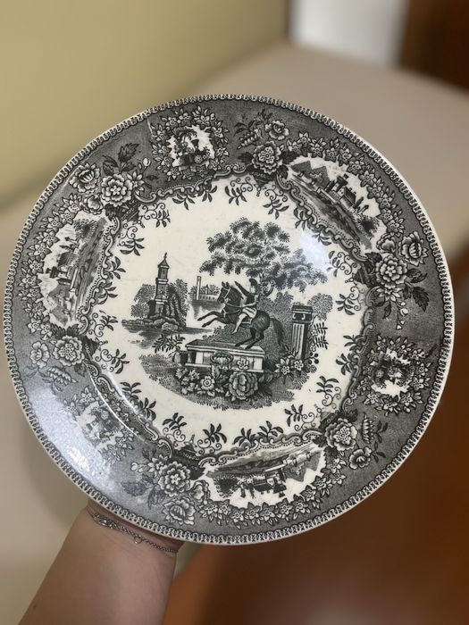 Antique Sacavém Tableware64740477526019121