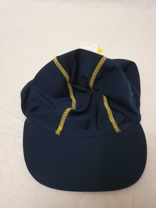 Детская пляжная шапка.