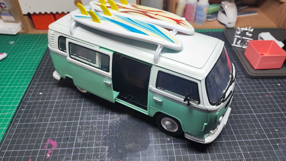 Retro Miniatura VW T2 Dickie Escala 1/14