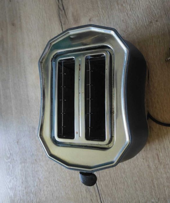 Toster Russell Hobbs