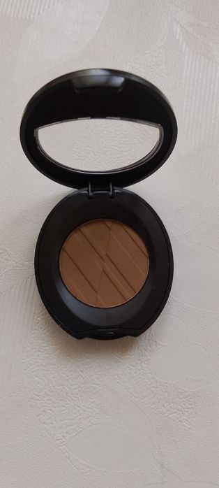 Cień do brwi i powiek jasny brąz Golden Rose  nr 101