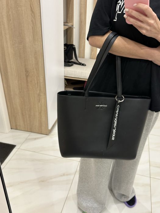 Продам новую сумку Calvin Klein