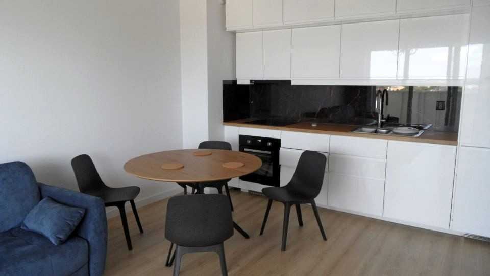 Elegancki apartament na nowoczesnym osiedlu, ul. Ozimska 180D, Malinka