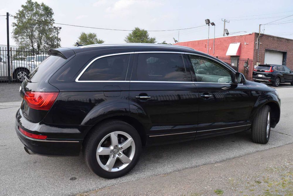 Audi Q7 quattro Premium Plus      2013