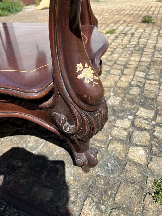 Mesa de centro em madeira