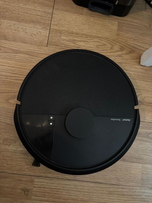 I robot 105 Romba seis meses de compra com garantia