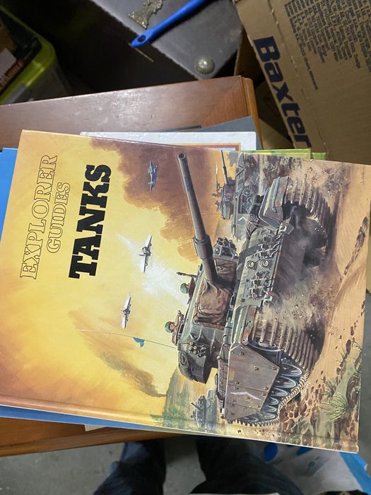 Coleção de livros - Explorer guides