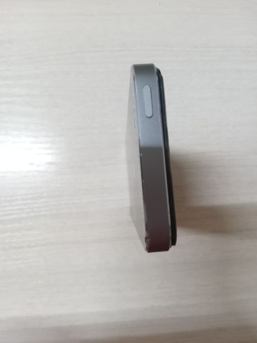 iPhone 5s срібний колір