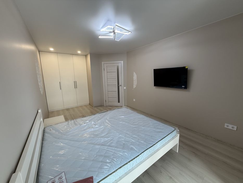 Оренда 1-кімнатної квартири по вул. Рівненська в новобудові