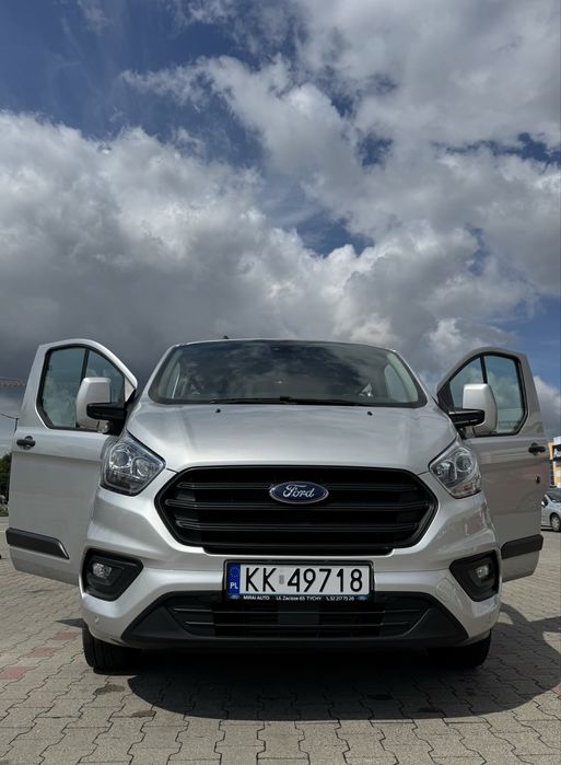Wynajem busa 9-os. od 150 zł – Ford Transit LONG, klima, przestrzeń