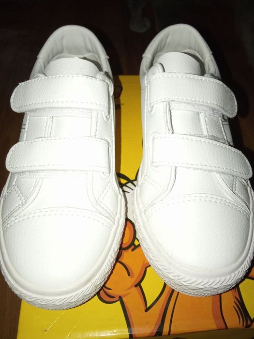 Кросівки Kids Fashion