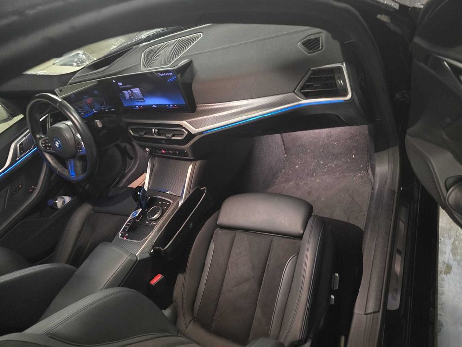 BMW i4 edrive40 Preto