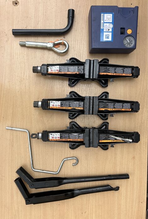 Домкрат VW Skoda Audi Ford Opel Toyota Mercedes BMW Nissan BYD