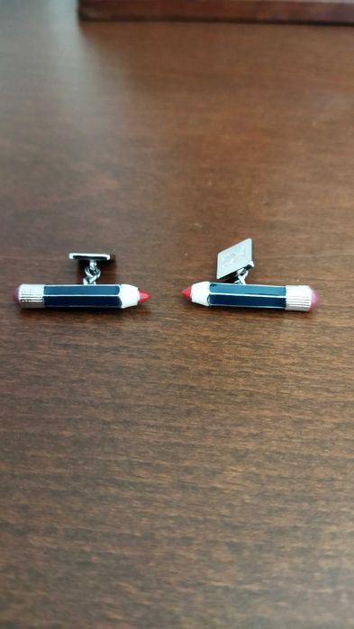 Botões de Punho  -  Purificacion Garcia