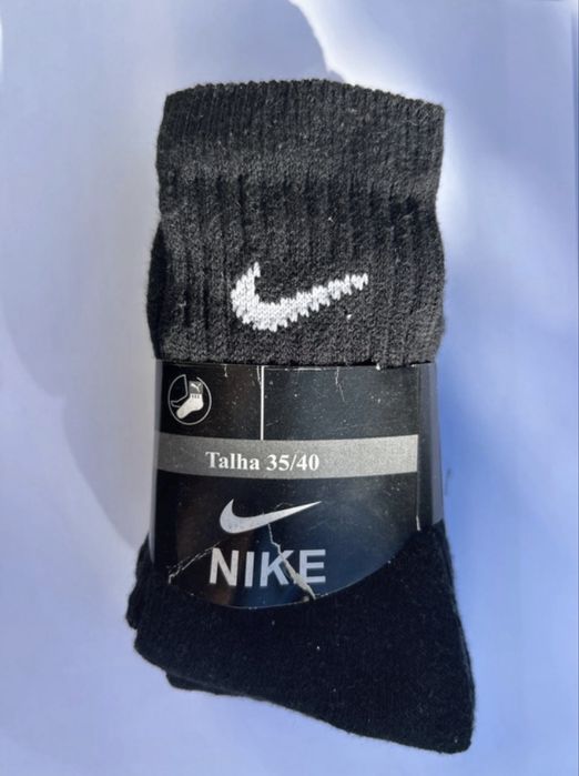 Meias desportivas