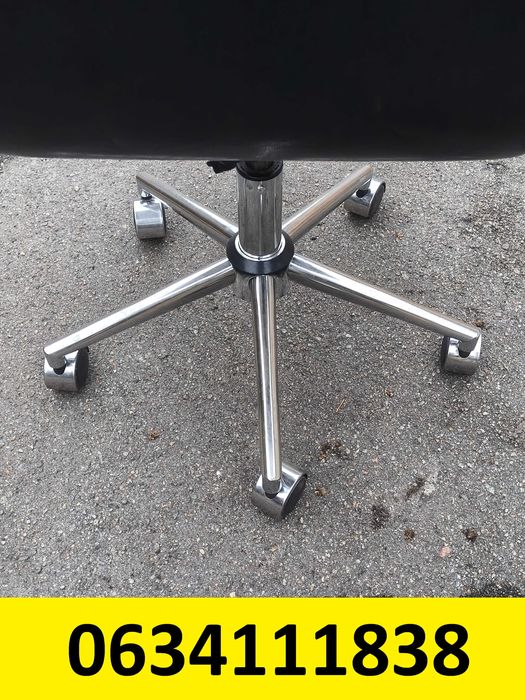 Кресло маникюрное   (стул косметолога, для салона красоты)