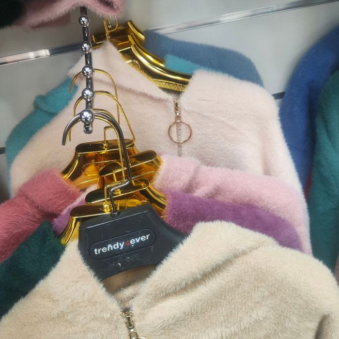 Płaszcz alpaka błękit turkus musztarda czarny biały suwak kaptur