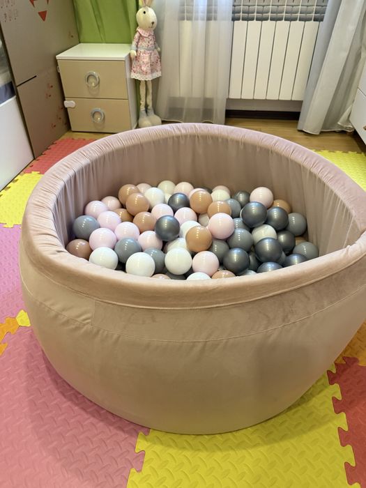 Сухий басейн з кульками б/у
