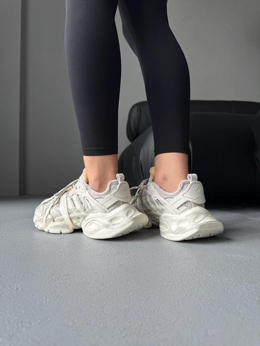 Adidas Vento XLG Deluxe Beige трендові жіночі кросівки на платформі