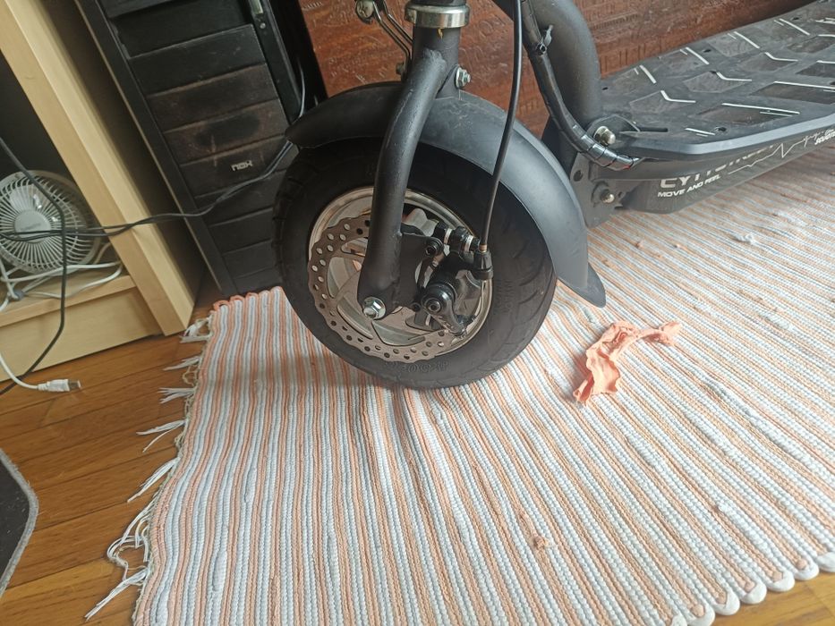 Trotinete citystreet tem 1 ano  que foi comprada