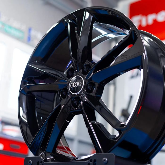 ORYGINALNE Felgi aluminiowe Audi 19" A3 A4 A6 A8 Q2 Q3 TT
