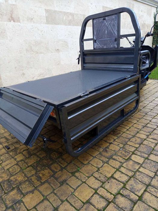 Электроскутер Titan Cargo трицикл 3-х местный 2500W/32A серый 2026