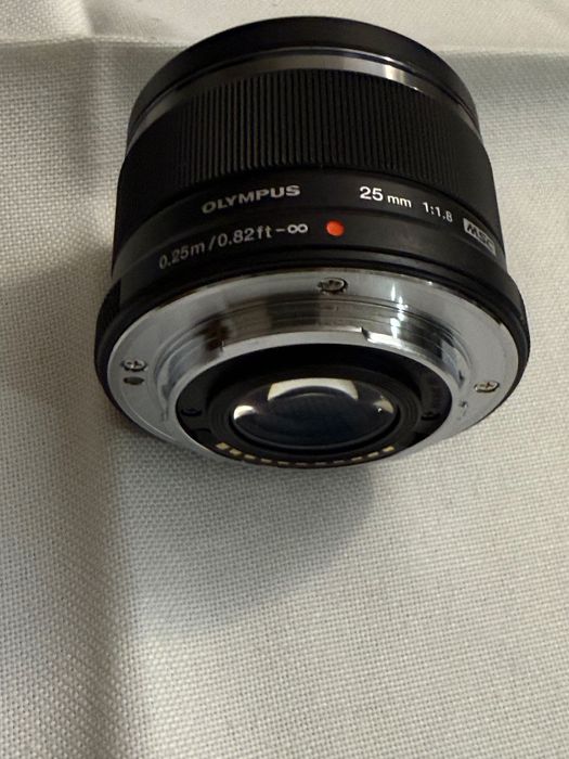 Olympus OM-D E-M10 Mark III