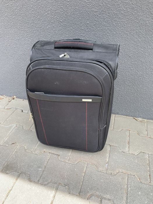 Walizka na kółkach wys.53 szer 36 gł.25