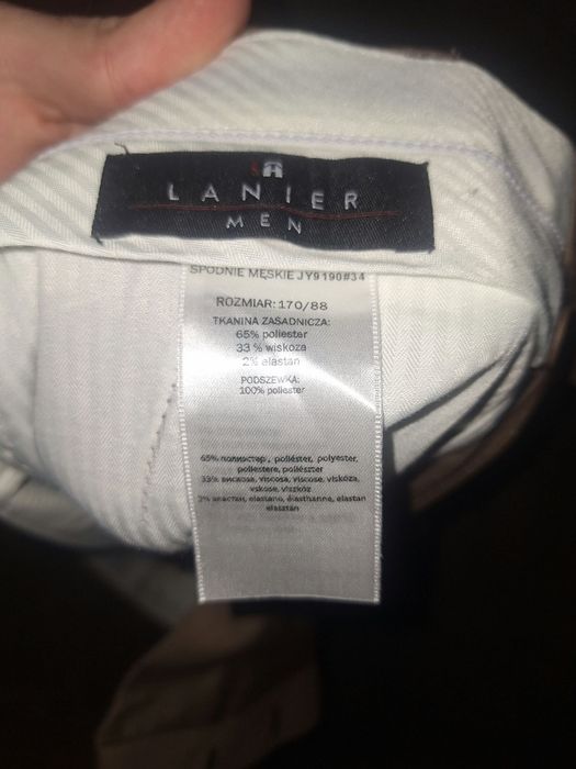 Garnitur męski firmy Lanier