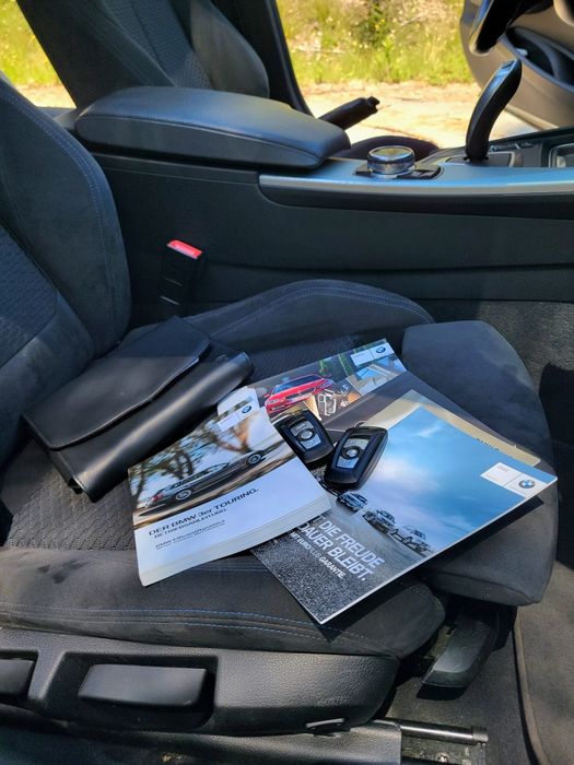 BMW 320D Pack M 09/2014 Teto Panorâmico